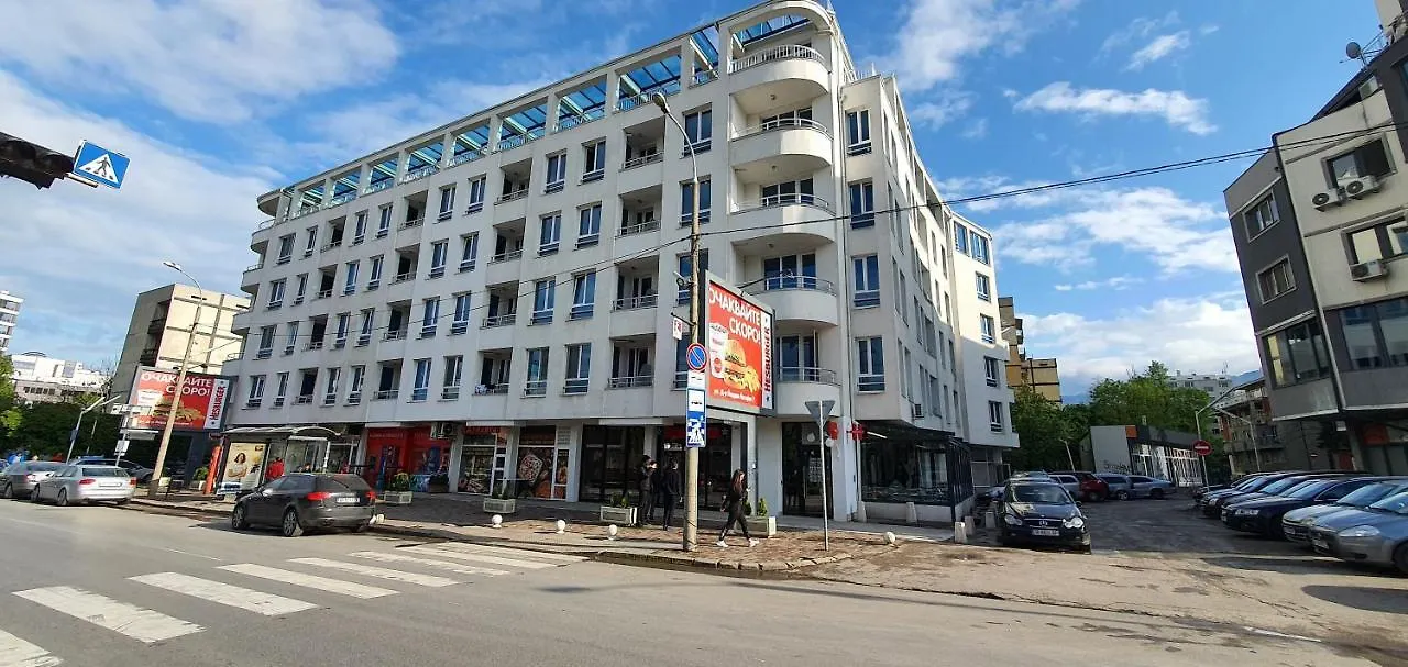Colonel Apartment 958 Sofia